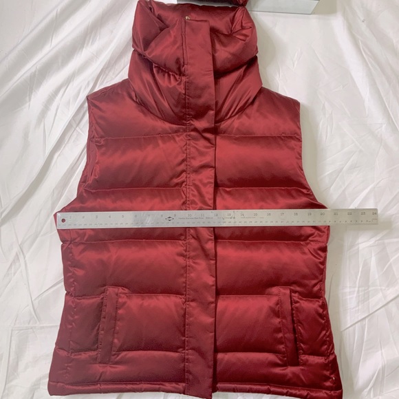Claret Red Down High Zip Puffer Vest - Picture 10 of 12